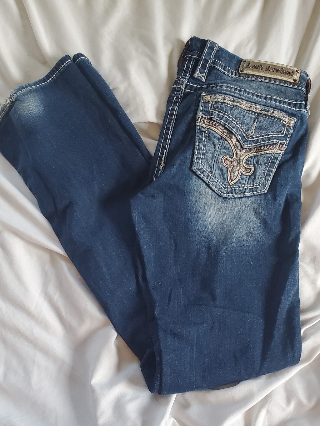 Rock Revival Evella Women's Distressed Embroidered Pocket Jeans, Sz 32 (W34/L35)